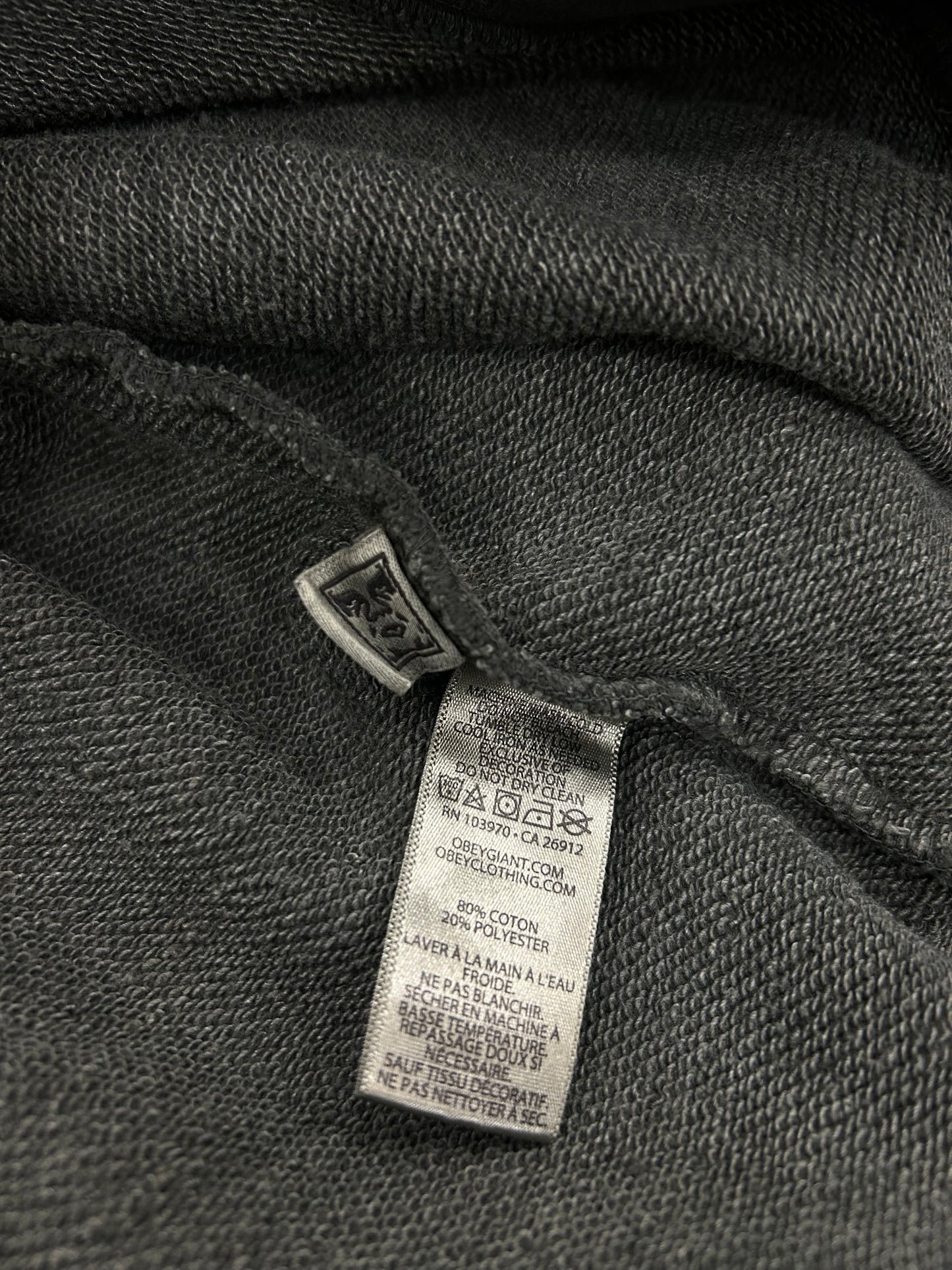 Felpa Obey paricollo